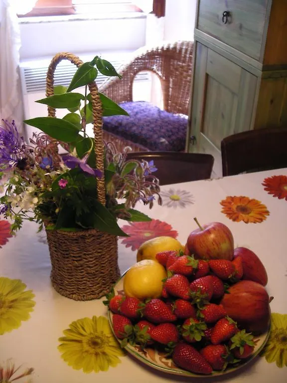 Appartamento La Casa Di Dina Castelmuzio Italia